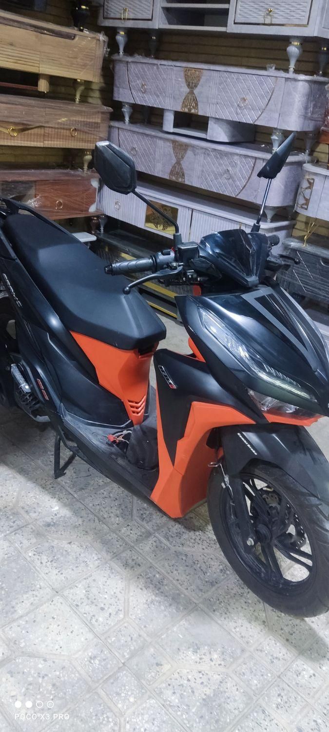 فروش موتور کلیک۱۸۰|دوچرخه، اسکیت، اسکوتر|شاهینشهر, کوی مهدیه|دیوار