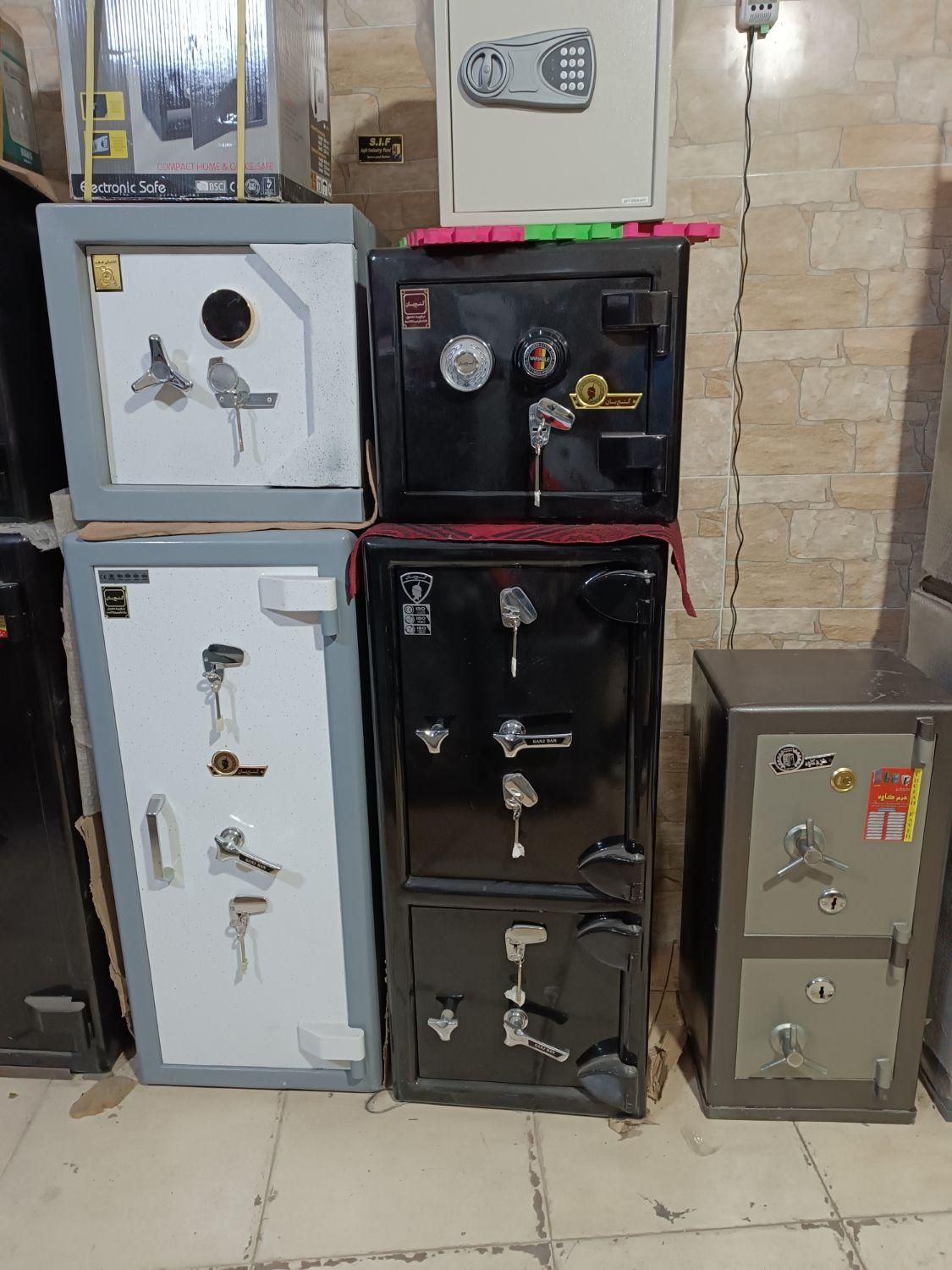 گاوصندوق نسوز نیکا نمایندگی گاو صندوق|ابزارآلات|مشگین شهر, |دیوار