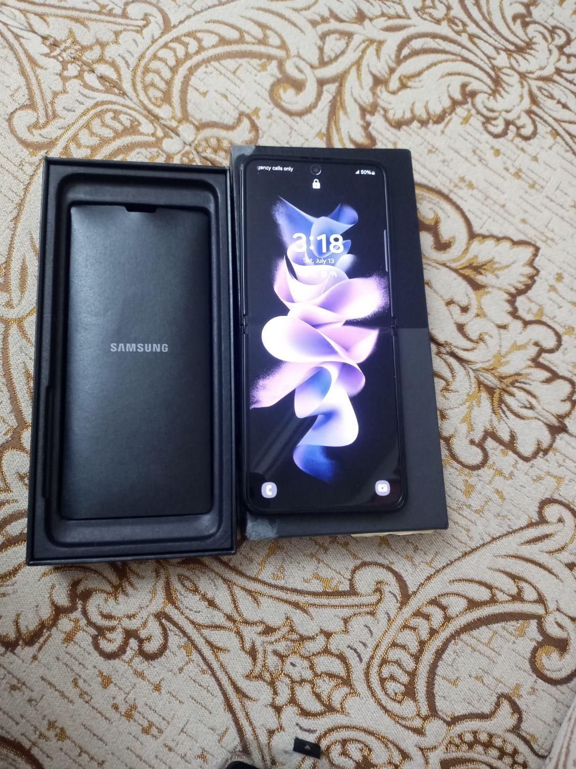 سامسونگ Galaxy Z Flip3 5G ۱۲۸ گیگابایت|موبایل|تهران, وحیدیه|دیوار