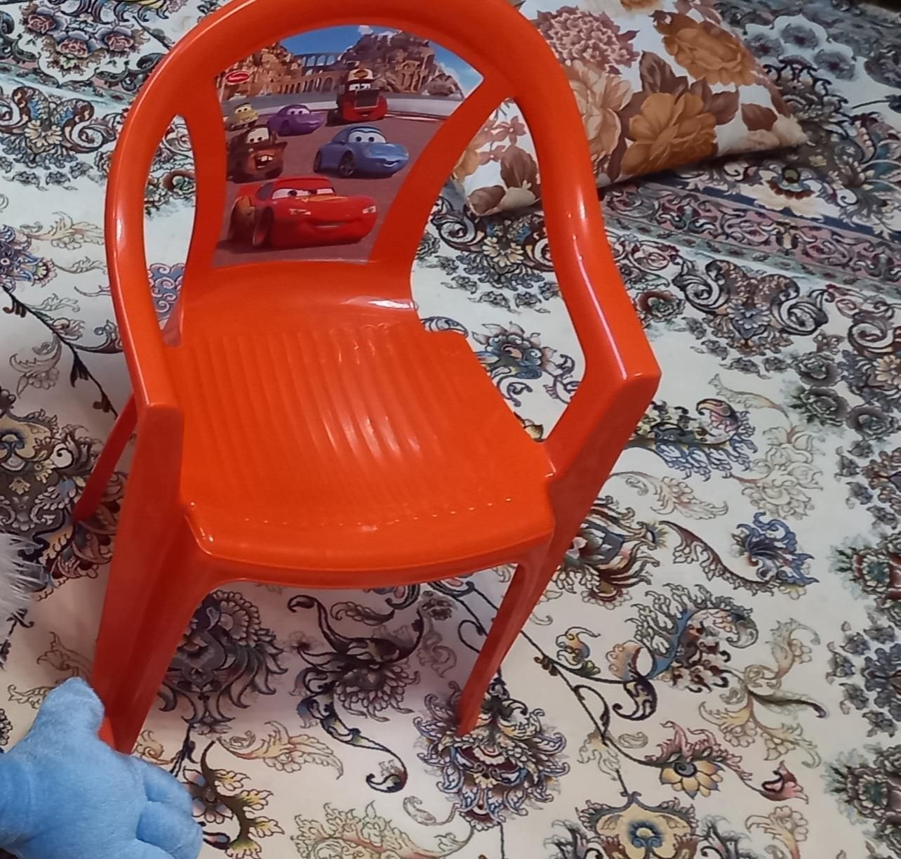 صندلی بچه|تخت و صندلی بچه|رشت, کوی مهر|دیوار
