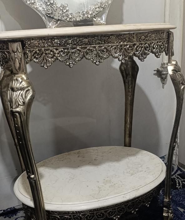 آینه و شمعدان و میز طرح نقره|بوفه، ویترین، کنسول|قم, نیروگاه|دیوار