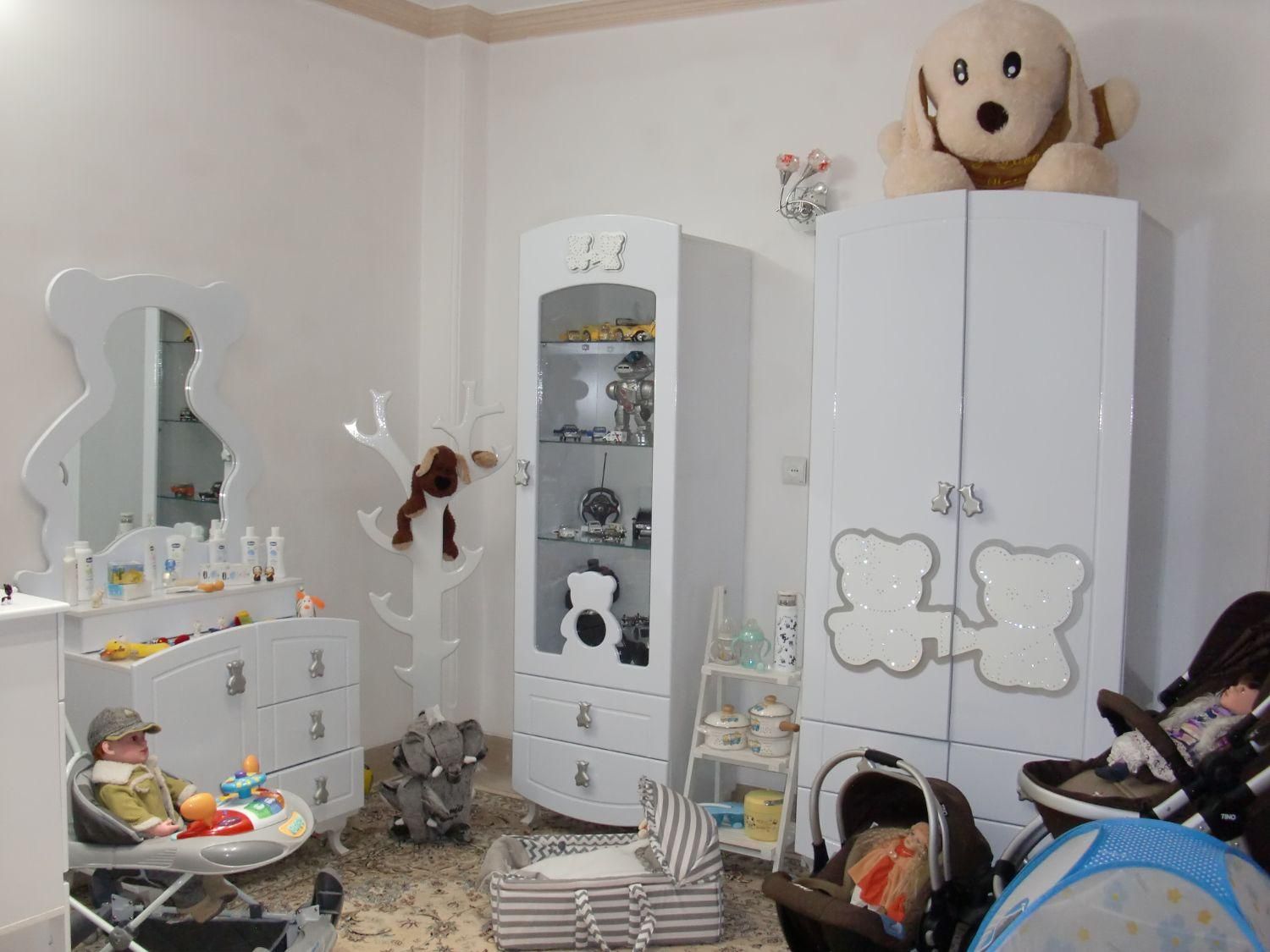 سرویس چوبی سیسمونی|اسباب و اثاث بچه|نائین, |دیوار