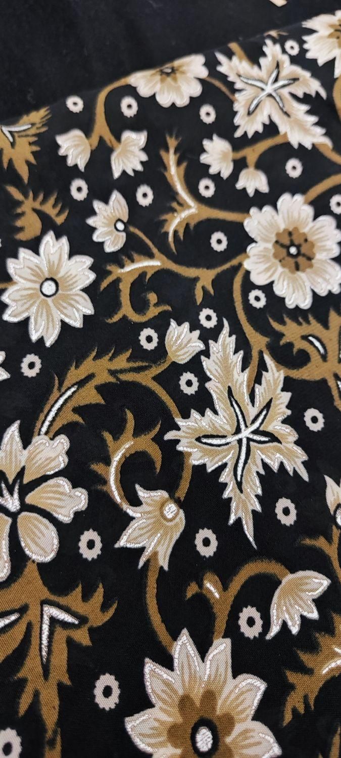 چادر مجلسی نقره کوب|لباس|قم, سعادتی|دیوار