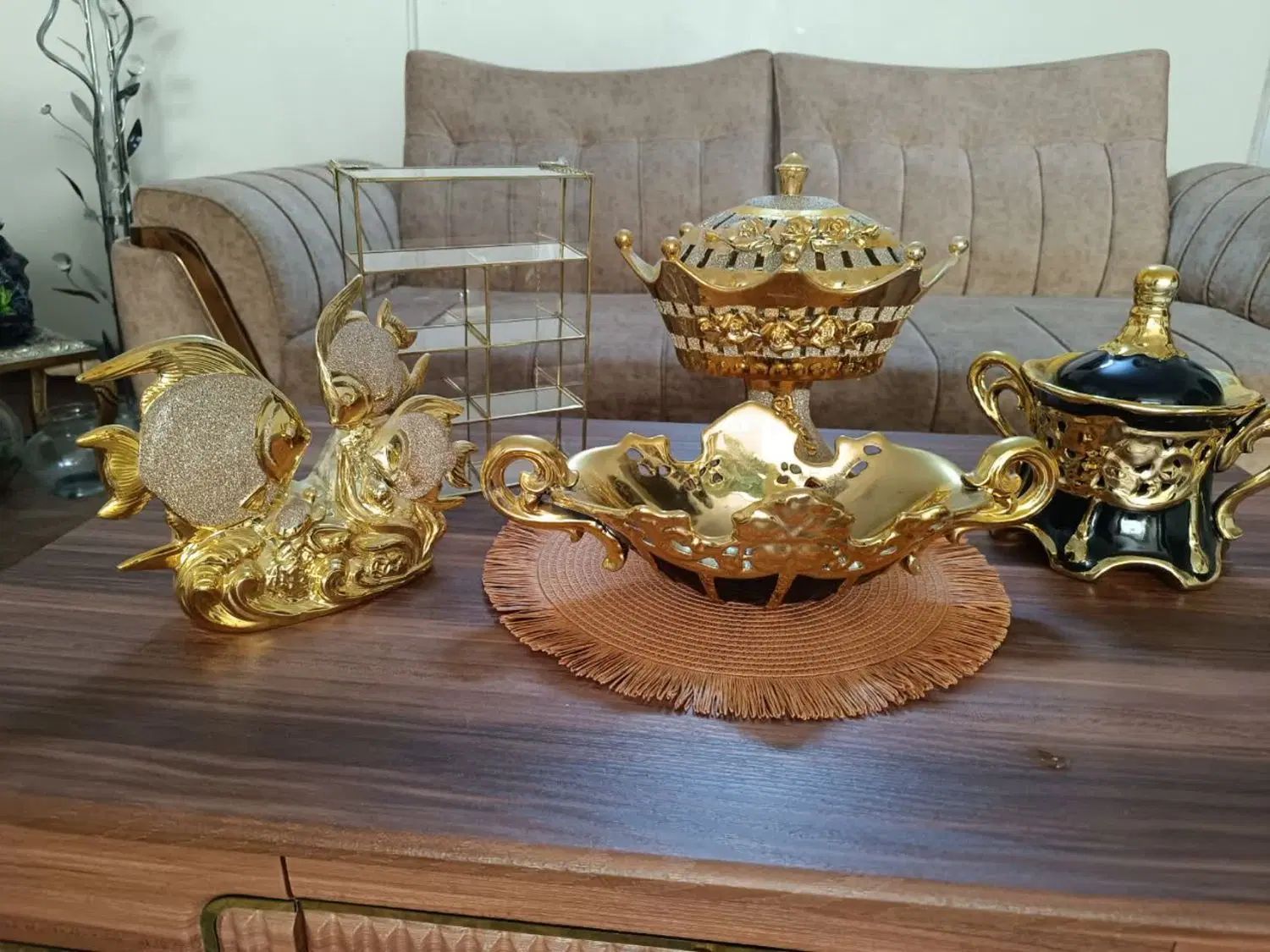 دکوری|صنایع دستی و سایر لوازم تزئینی|مشهد, کارمندان دوم|دیوار