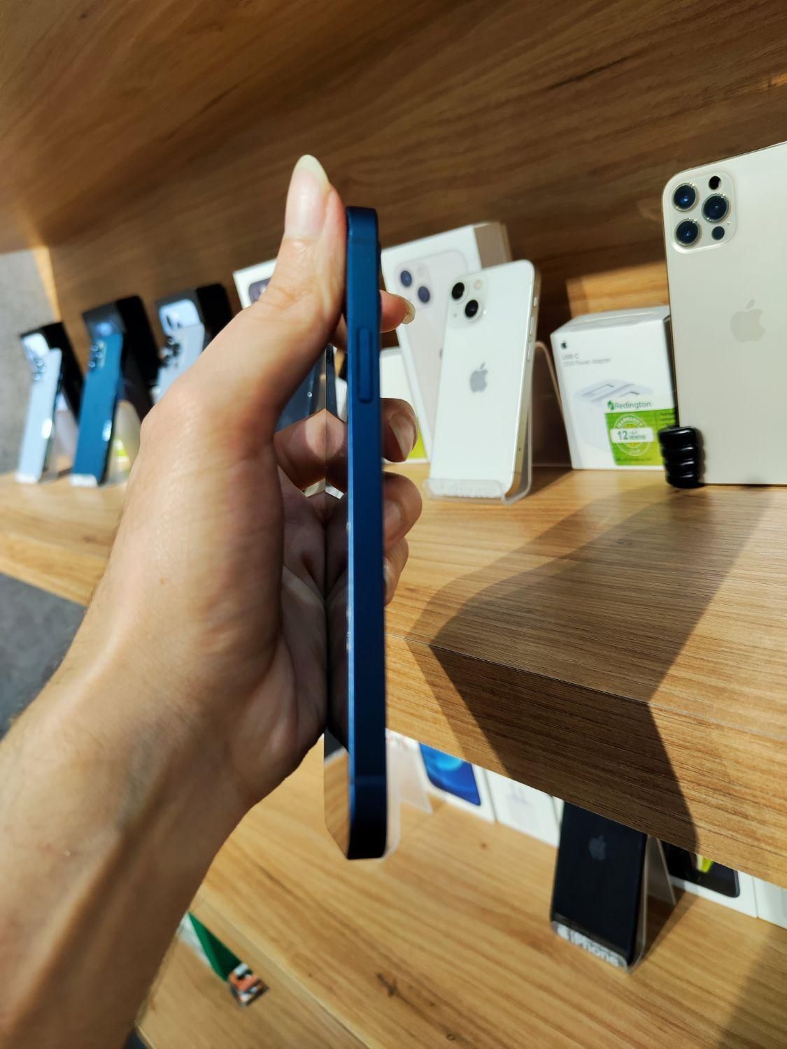 اپل iPhone 12 با حافظهٔ ۱۲۸ گیگابایت|موبایل|قم, عمار یاسر|دیوار