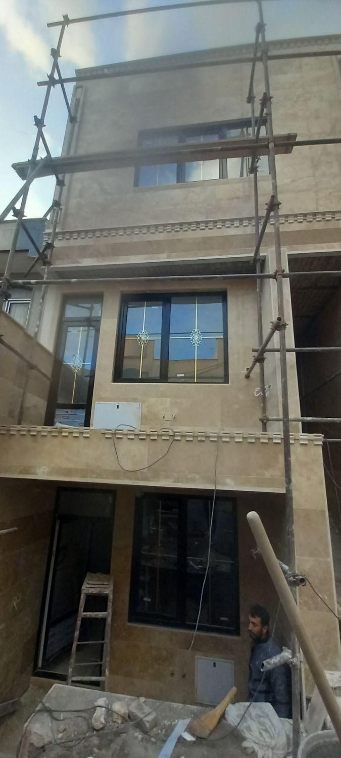 نصاب درب وپنجره upvc وتعمیرات|خدمات پیشه و مهارت|قم, نیروگاه|دیوار
