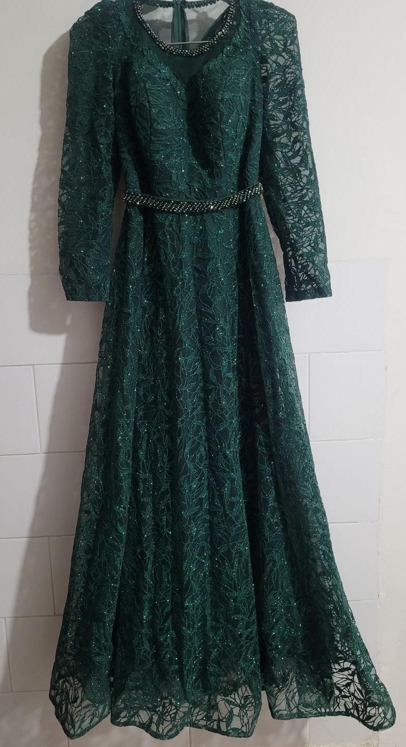 لباس مجلسی|لباس|نیشابور, دهنو|دیوار