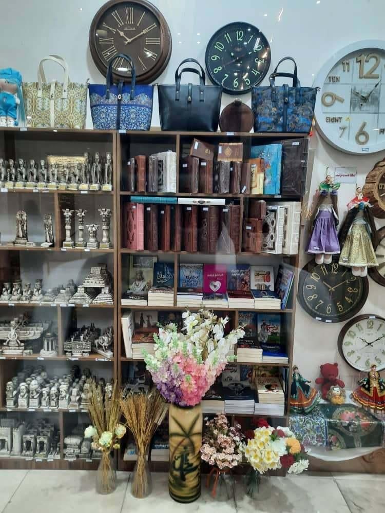 صنایع دستی امیدی فروش به صورت حضوری و آنلاین|صنایع دستی و سایر لوازم تزئینی|شیراز, شاهچراغ|دیوار