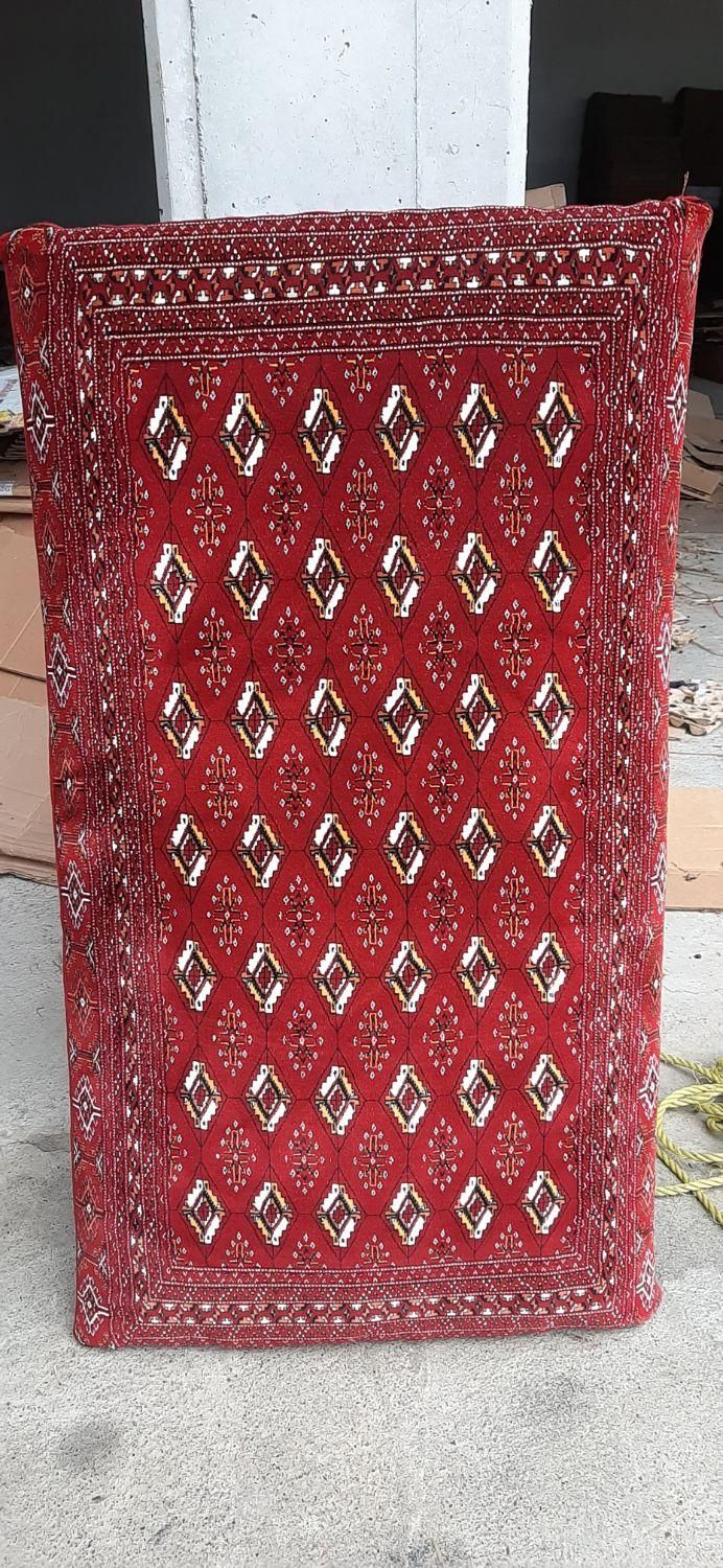 پشتی سنتی مخمل.شنل.فرشی۱۲۰۰شانه۵۰۰شانه.شاه نشین|پشتی|آق قلا, |دیوار