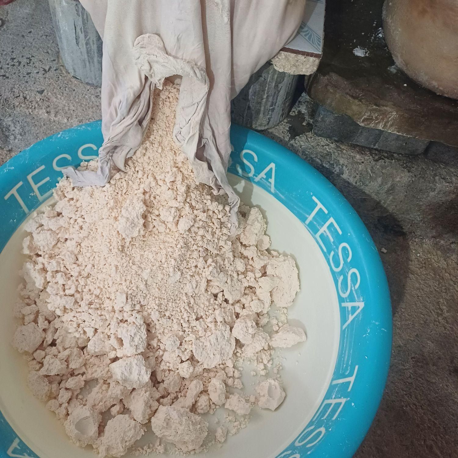 لبنیات محلی گوسفندی و گاوی|خوردنی و آشامیدنی|بجنورد, |دیوار