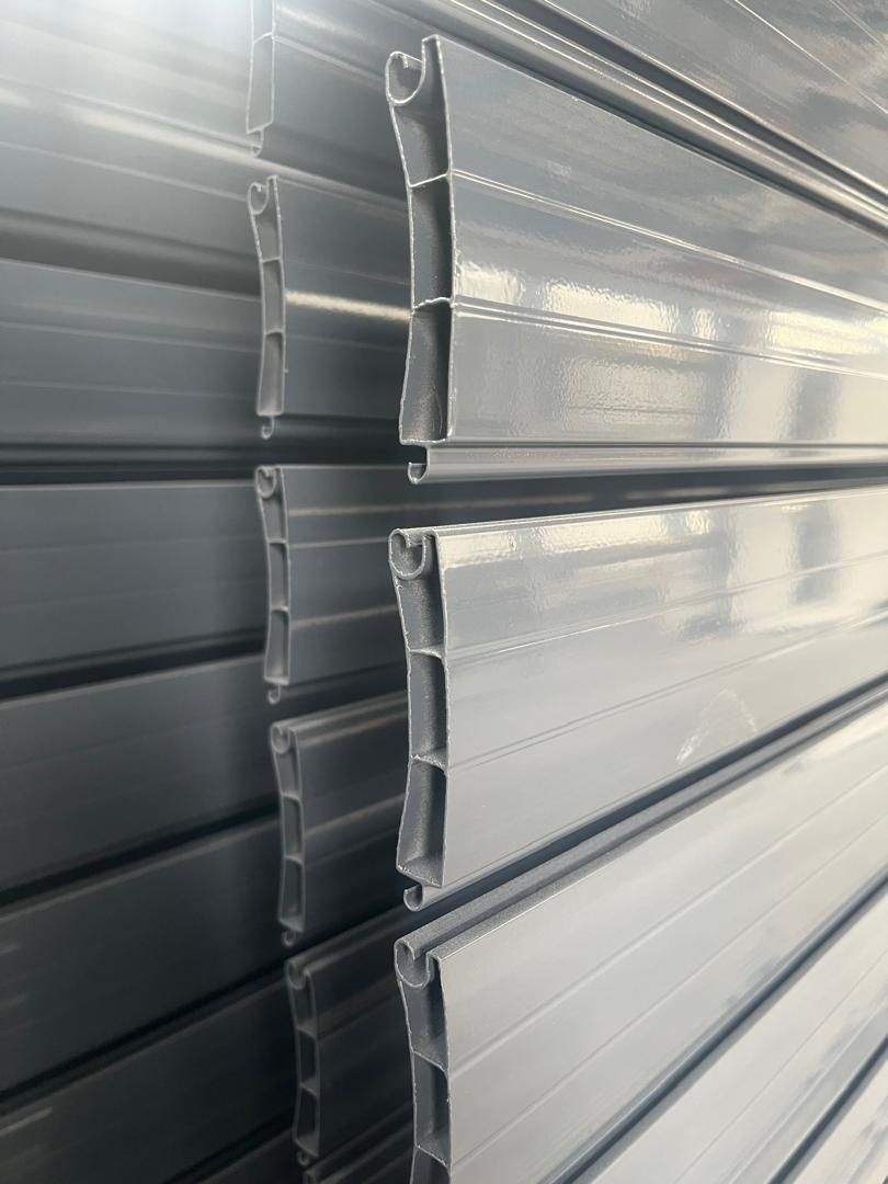 درب کرکره برقی نصب و تعمیر|خدمات پیشه و مهارت|رفسنجان, |دیوار