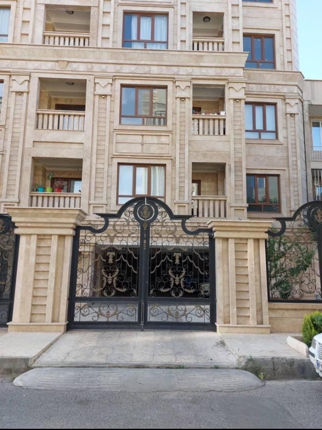 آپارتمان 95 متری/وامدار/آسانسور/تخفیف ویژه|فروش آپارتمان|کرج, کوی امامیه|دیوار
