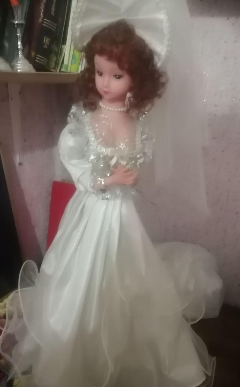 عروسک|اسباب‌بازی بچه|رشت, لاکان|دیوار