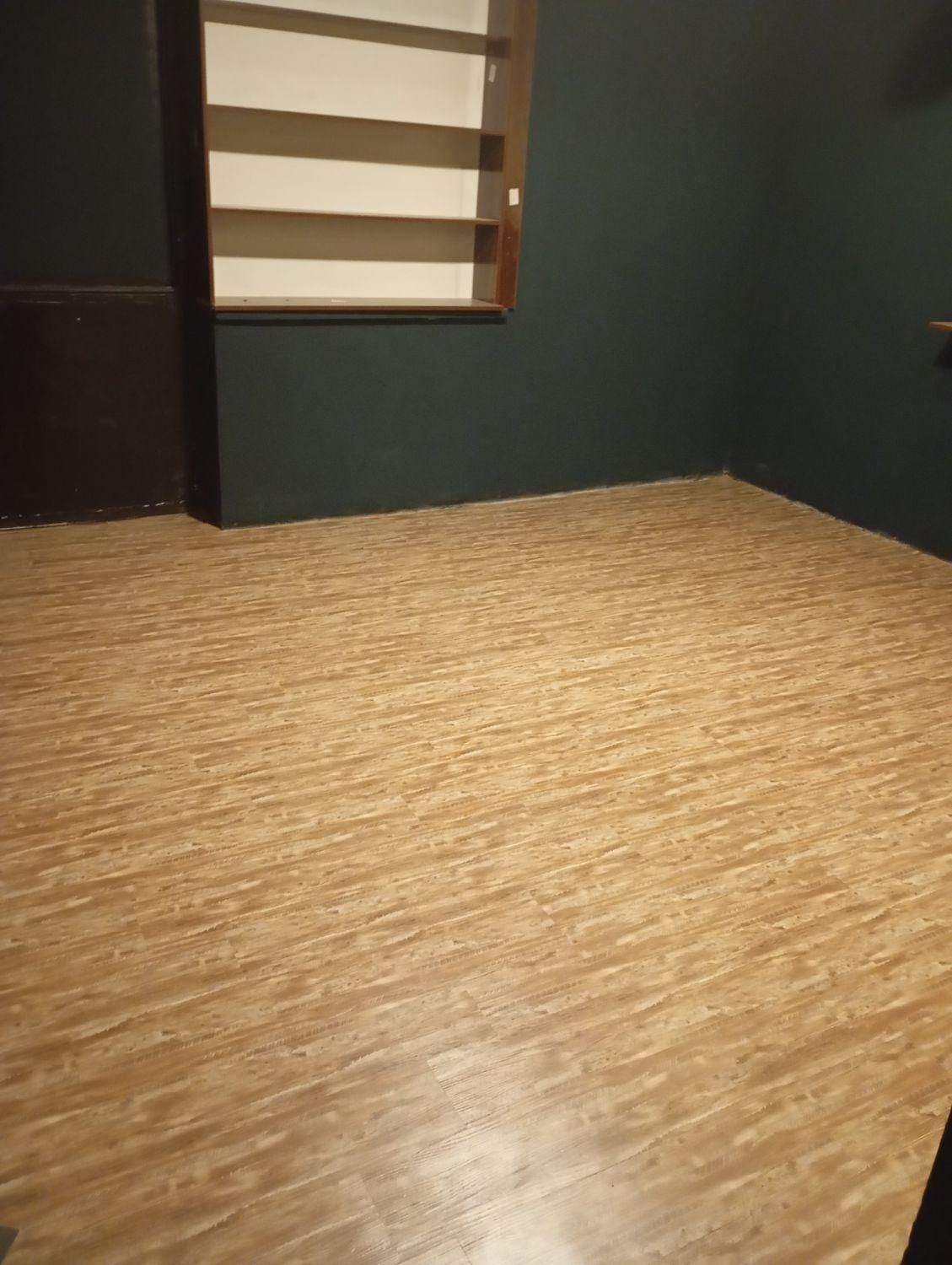 کفپوش ضد آب و ضد خش ۳۳۰ هزارتومن|خدمات پیشه و مهارت|رشت, پیرکلاچای|دیوار