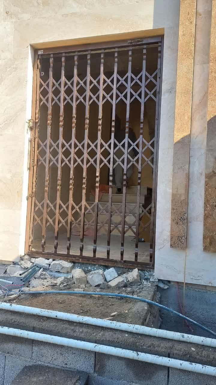 حفاظ آکاردونی. حفاظ پنجره.حفاظ در|خدمات پیشه و مهارت|پرند, فاز ۱|دیوار