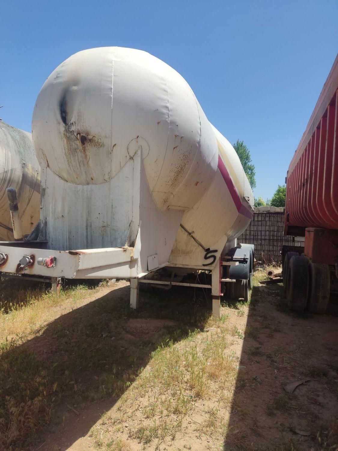 بونکر سه  و دو  محور  موتور کمپرسور|خودرو سنگین|کرمانشاه, |دیوار