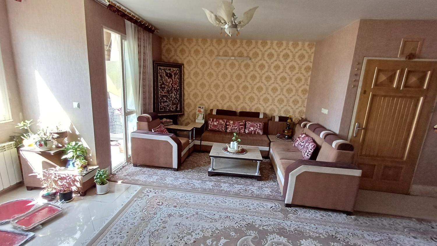 آپارتمان ۸۳ متری دو خوابه عبدالرزاق|فروش آپارتمان|اصفهان, شهشهان|دیوار