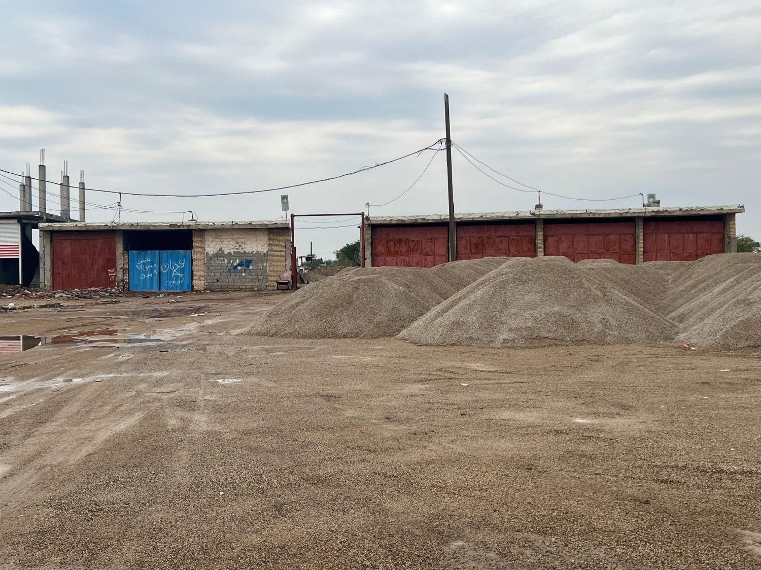 فروش گراج  ۴۰۰۰ متری و۷دهنه مغازه ۵۰متری|فروش دفتر صنعتی، کشاورزی، تجاری|سوسنگرد, |دیوار