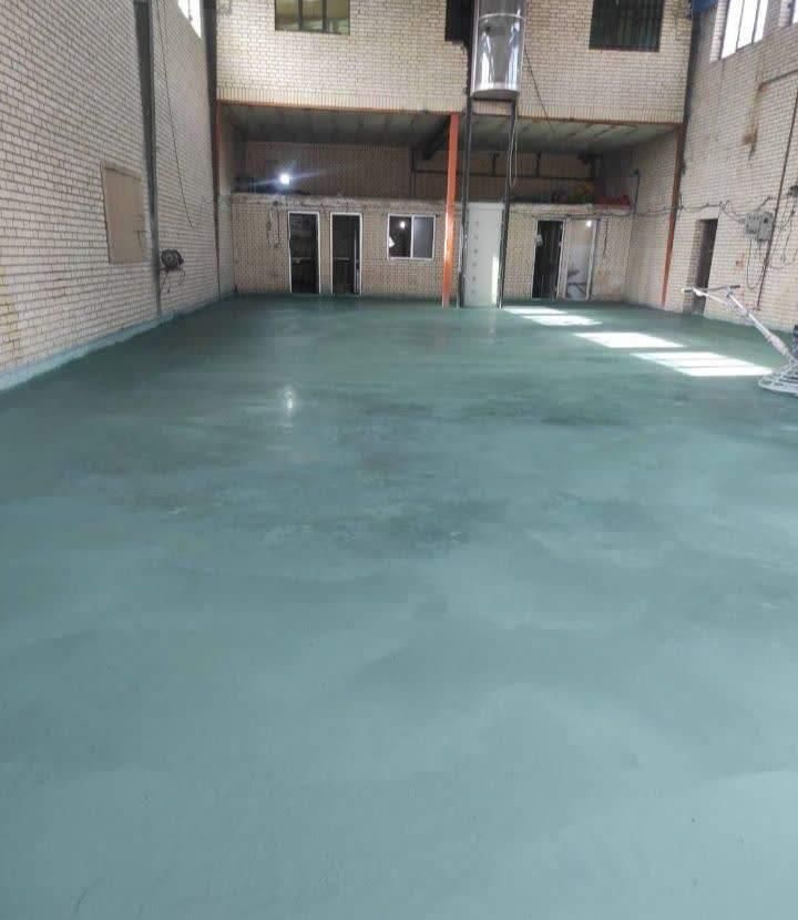 بتون ریزی با ماله برقی|ماشین‌آلات صنعتی|شاهین‌شهر, فردوسی|دیوار