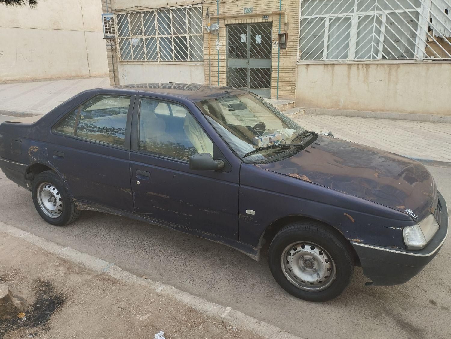 پژو 405 GLi - دوگانه سوز CNG، مدل ۱۳۸۳|خودرو سواری و وانت|اصفهان, بهارستان|دیوار