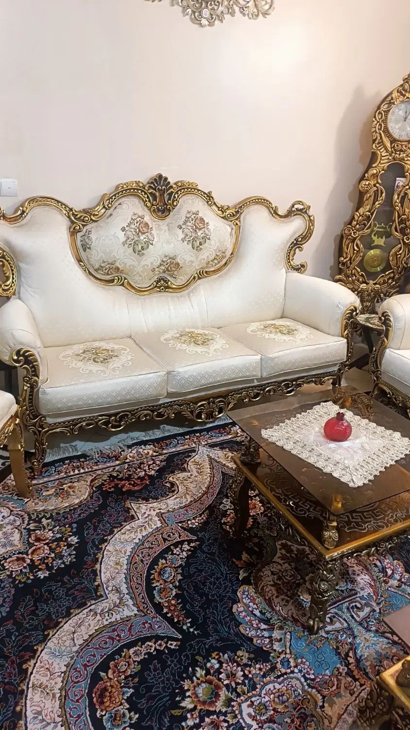 مبلمان9نفره بامیز وعسلی درحد نو بازدید فولادشهر|مبلمان خانگی و میز عسلی|اصفهان, شفق|دیوار