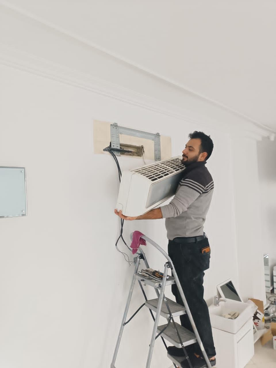 نصب و تعمیر کولر گازی،داکت اسپیلت ولوله کشی مسی|خدمات پیشه و مهارت|اسلام‌شهر, زرافشان|دیوار