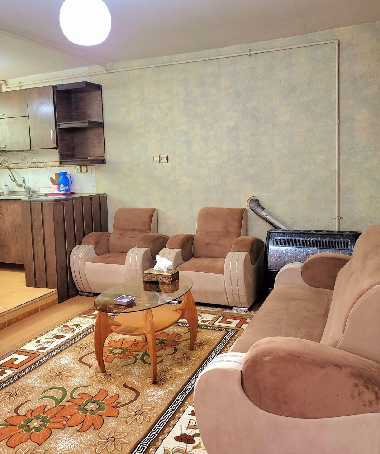 منزل مبله،خونه مبله(مستقل و مجزا)|اجارهٔ کوتاهمدت آپارتمان و سوئیت|شیراز, تاچارا|دیوار