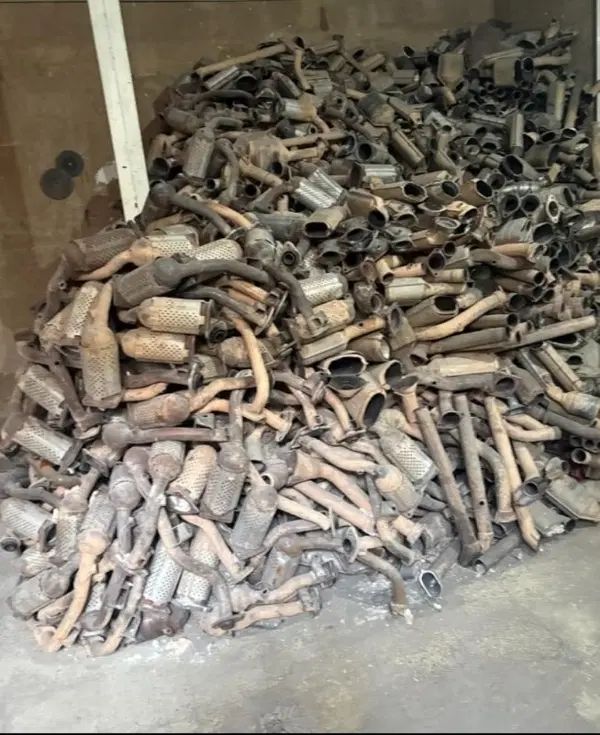 انواع کاتالیز و خاک کاتالیزور|قطعات یدکی و لوازم جانبی|کرمانشاه, |دیوار