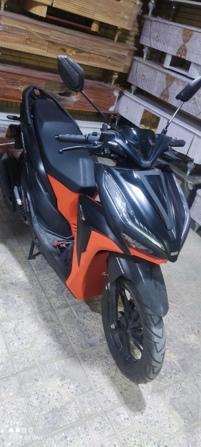 فروش موتور کلیک۱۸۰|دوچرخه، اسکیت، اسکوتر|شاهینشهر, کوی مهدیه|دیوار