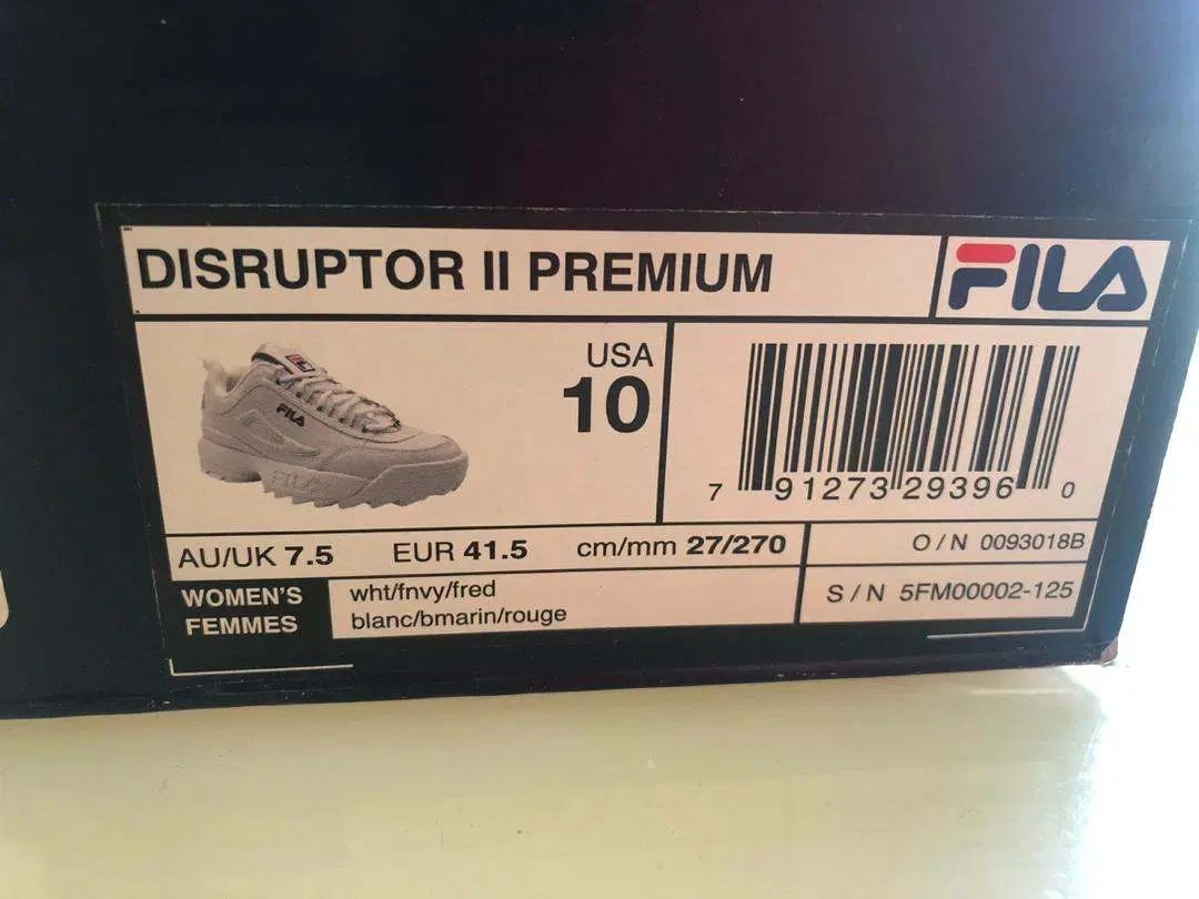 کفش کتونی فیلا اصل آمریکا سایز 41.5 FILA Disruptor|کیف، کفش، کمربند|تهران, میرداماد|دیوار