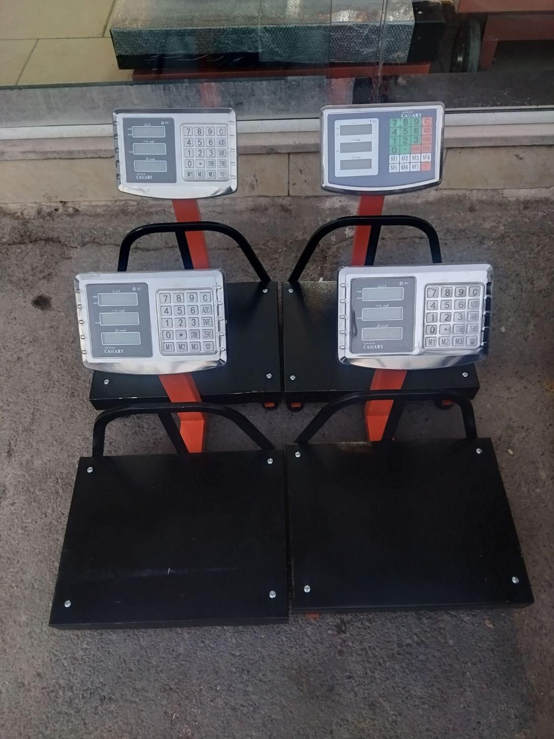 ترازو و باسکول تاشوکیبرد استیل6رقم|فروشگاه و مغازه|مشهد, توس (بلوار توس)|دیوار