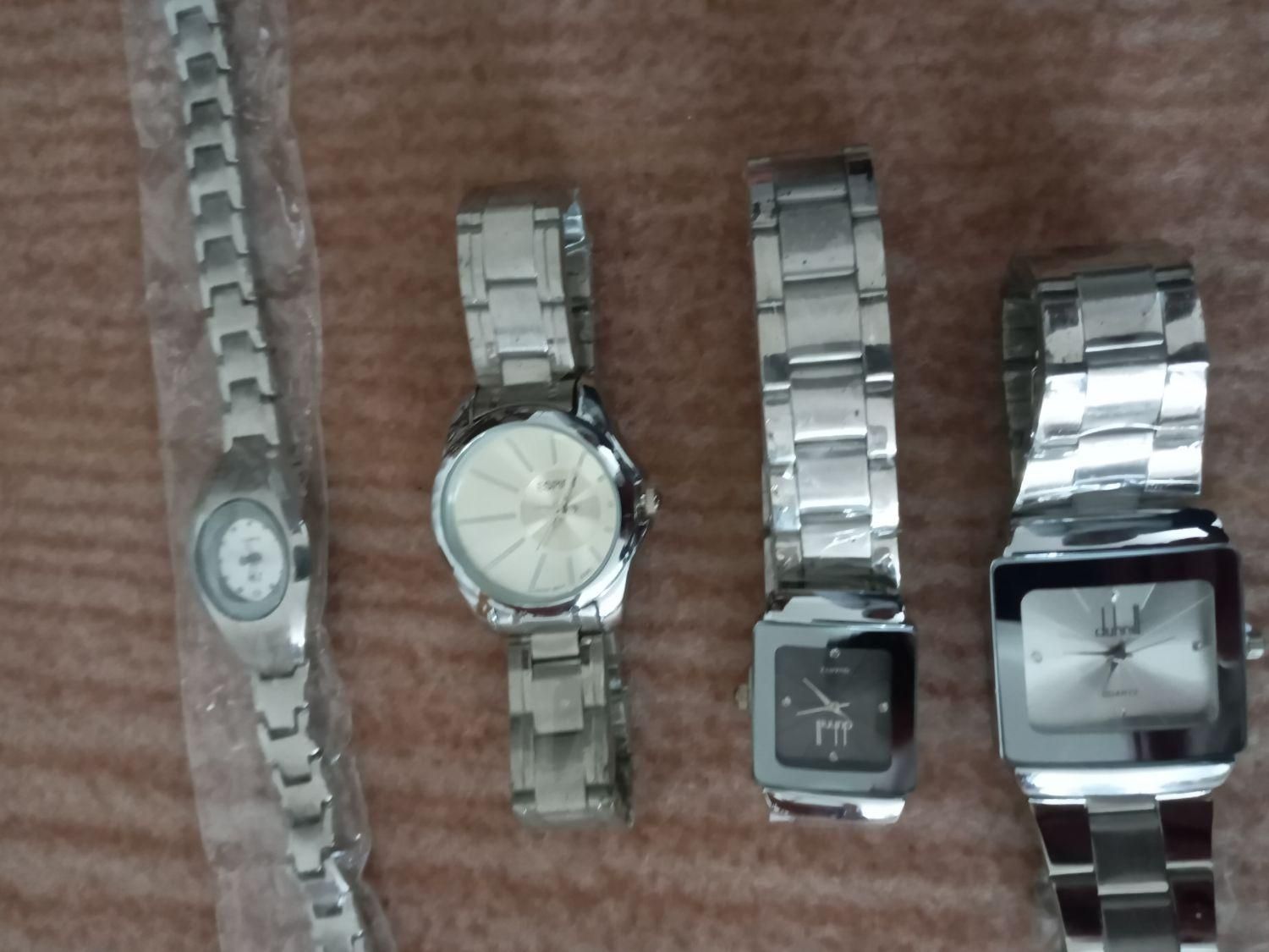 جعبه آرایشی واسباب بازی وساعت مچی وکیف|کیف، کفش، کمربند|مرند, |دیوار