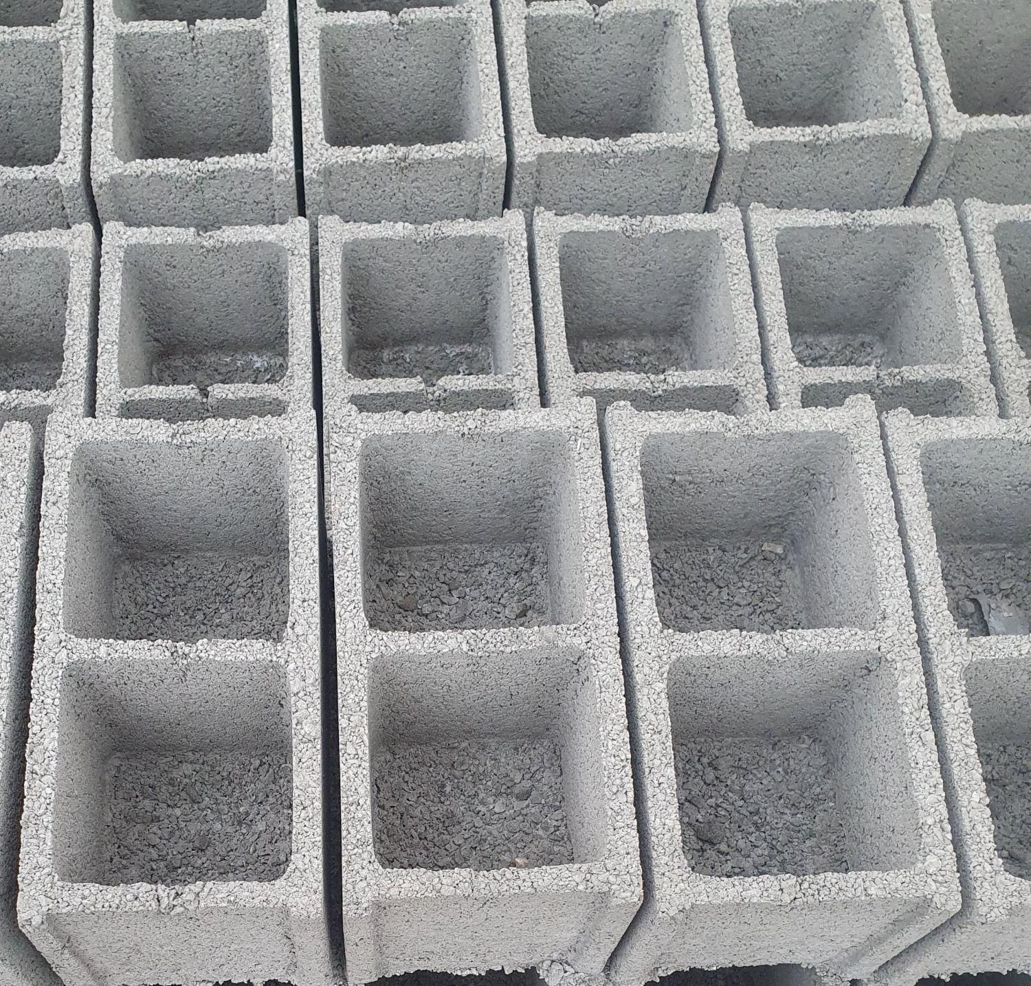 پارسیان بلوک ، تولید کننده انواع بلوک سیمانی|عمده‌فروشی|قم, جاده معدن|دیوار