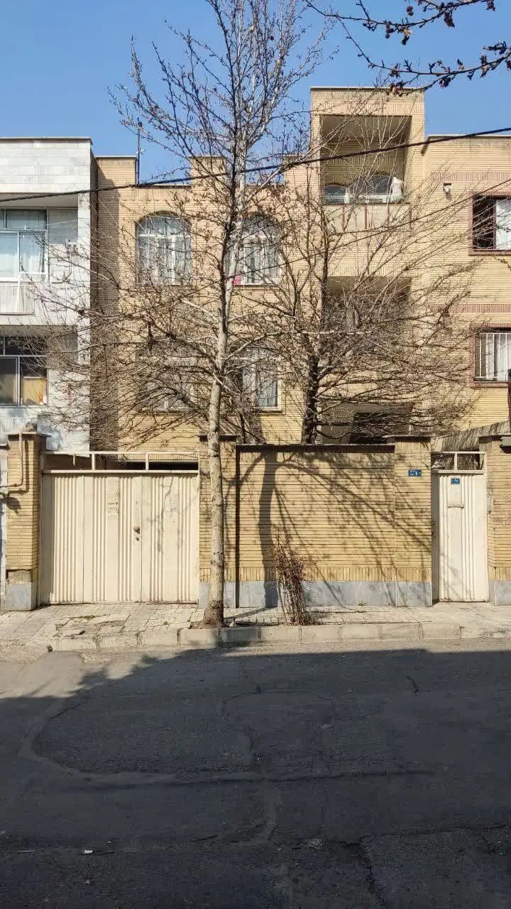 اجاره و رهن  آپارتمان در ساختمانی دو واحدی|اجارهٔ آپارتمان|کرج, شهرک اوج|دیوار