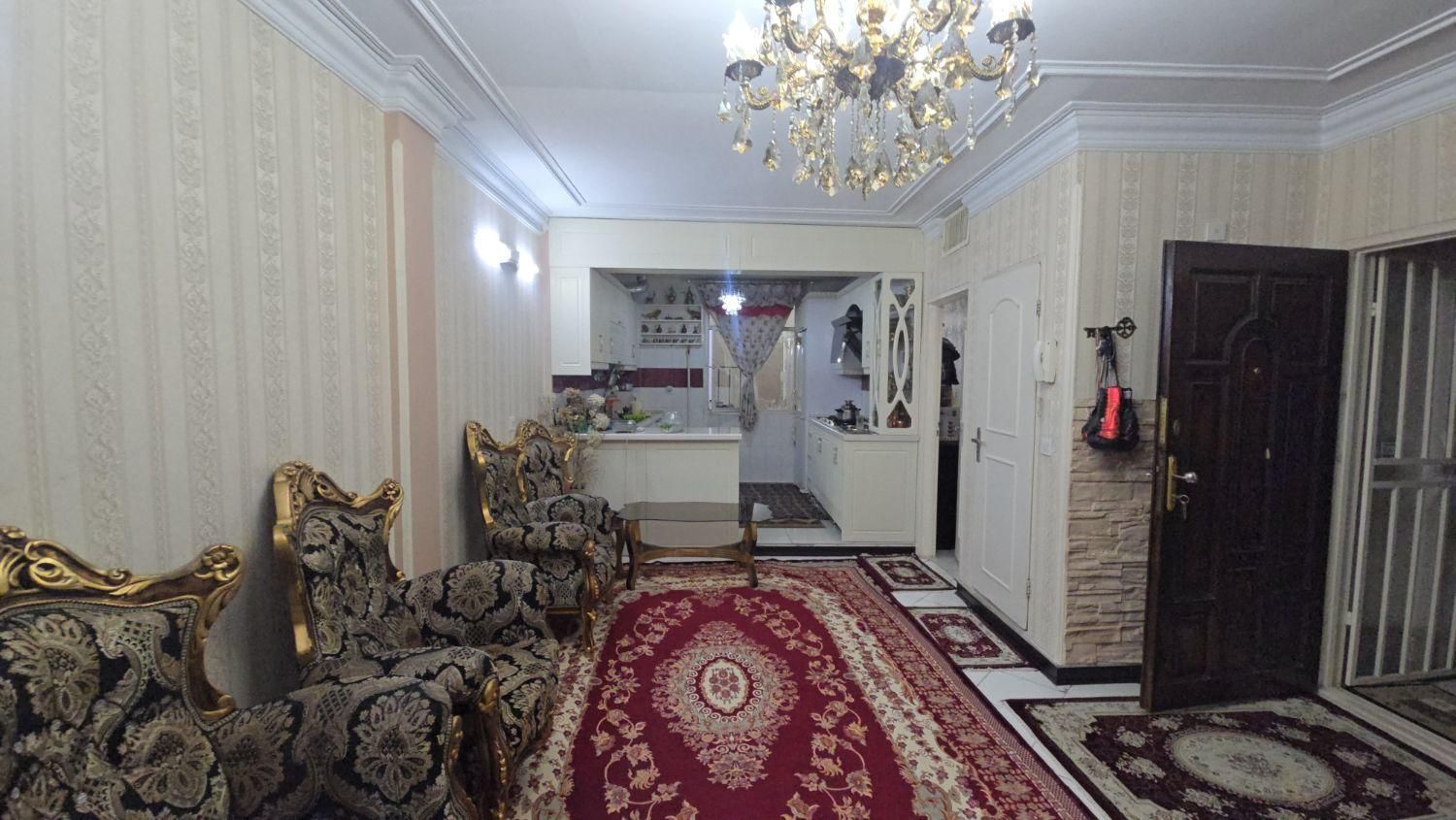 ۵۸متری با ((پارکینگ و انباری بزرگ ))|فروش آپارتمان|تهران, شمشیری|دیوار