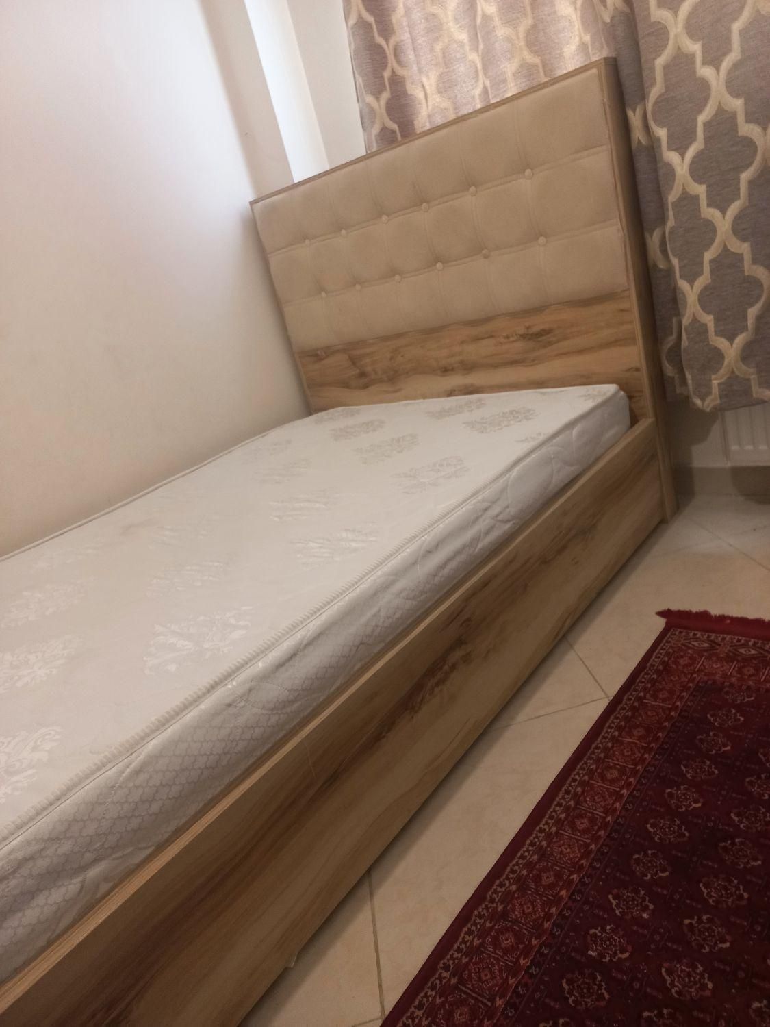 ۲ عدد تخت با تاج  چستر   با عرض ۱۲۰|تخت و سرویس خواب|تهران, ارامنه|دیوار