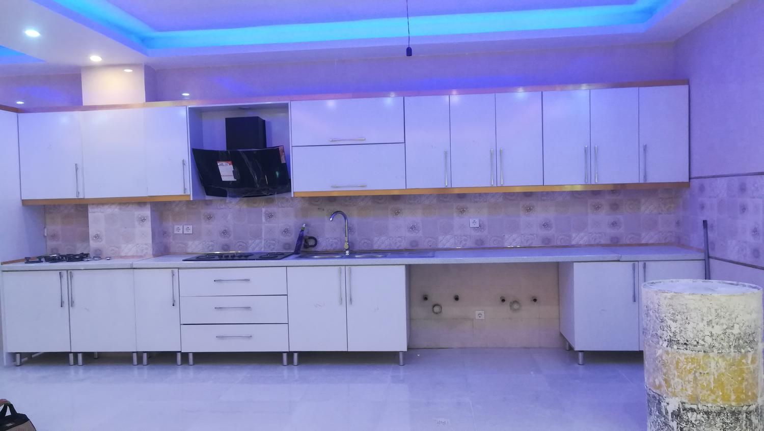 نصب نصاب کابینت MDF قفسه فلزی ام دی اف و تعمیرات|خدمات پیشه و مهارت|کرمانشاه, |دیوار