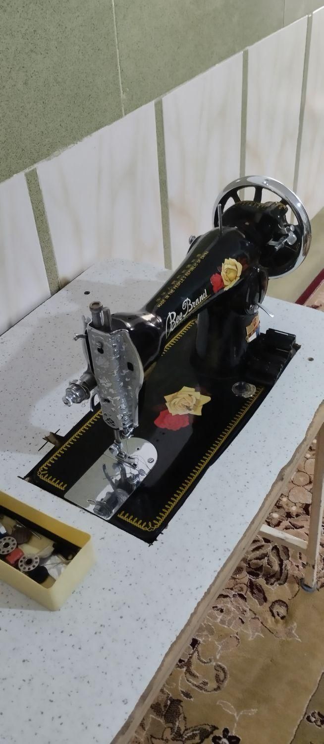 سالم درحدنو بامیز|چرخ خیاطی و ریسندگی|قم, بوستان جوان|دیوار