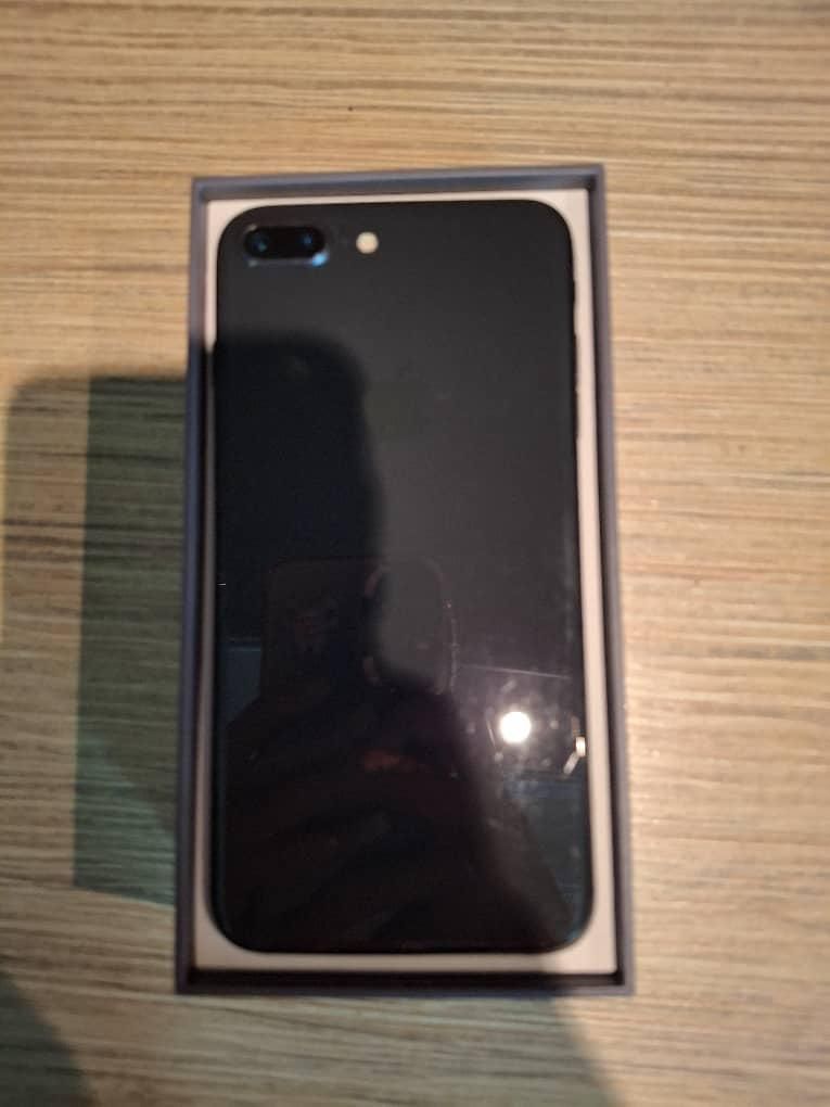 اپل iPhone 8 Plus با حافظهٔ ۶۴ گیگابایت|موبایل|تهران, پیروزی|دیوار