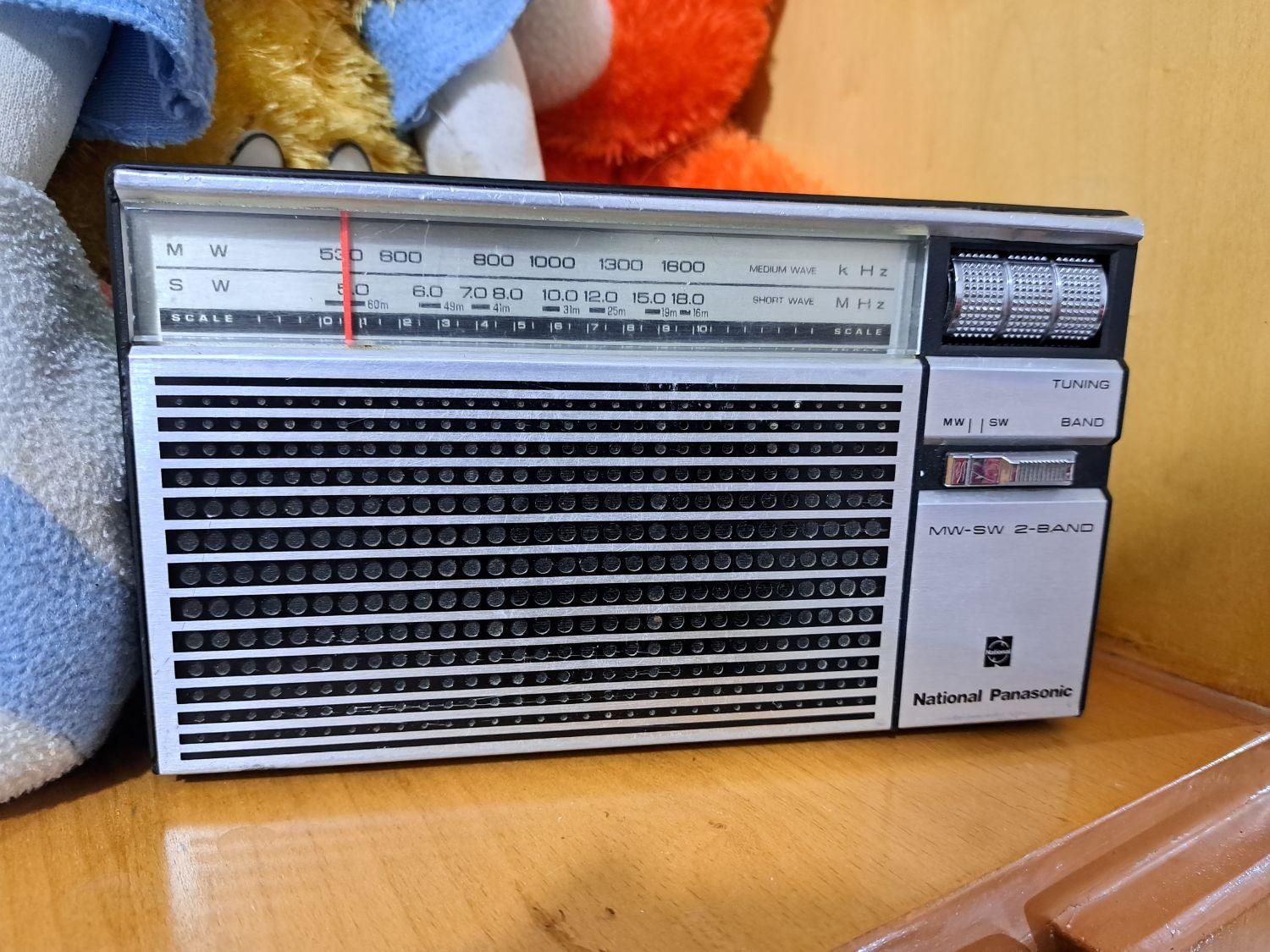 رادیوهای عتیقه ژاپنی با گیرندگی بالا|کلکسیون اشیاء عتیقه|ملکآباد, |دیوار