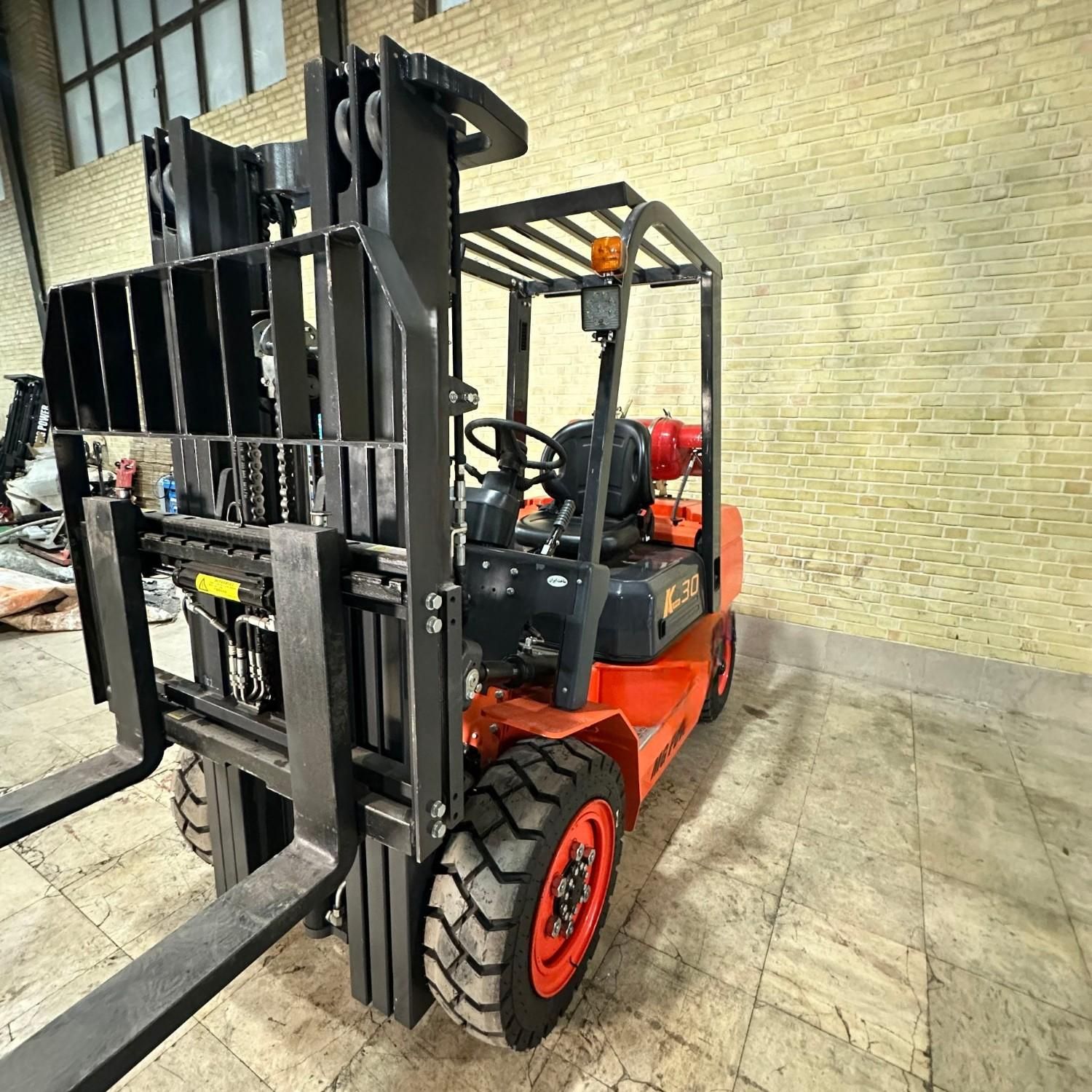 لیفتراک صنعتی و نمایندگی جک پالت|ماشین‌آلات صنعتی|اردبیل, |دیوار