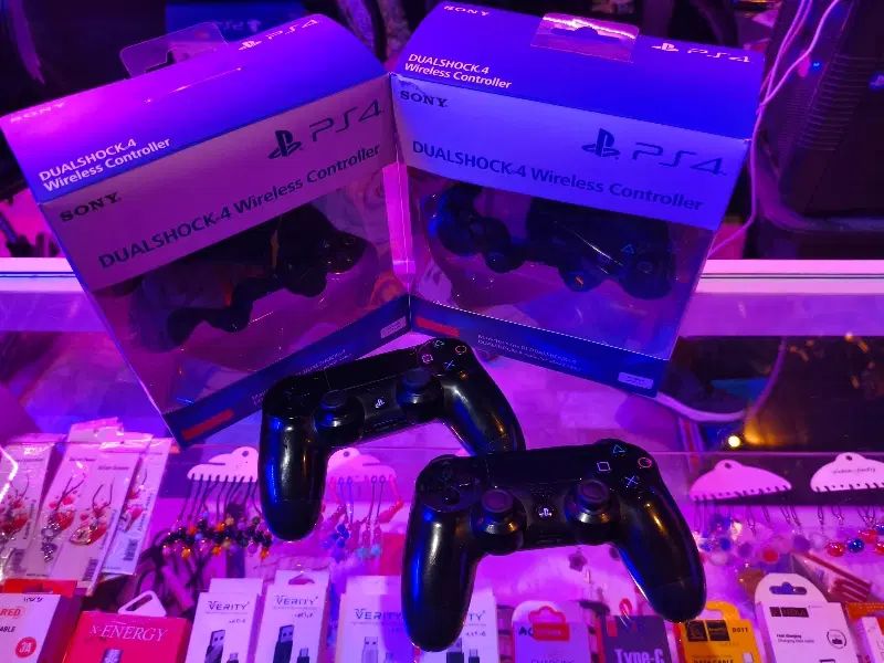 فروش دسته ps4 و تعمیرات|کنسول، بازی ویدئویی و آنلاین|مشهد, توس (بلوار توس)|دیوار