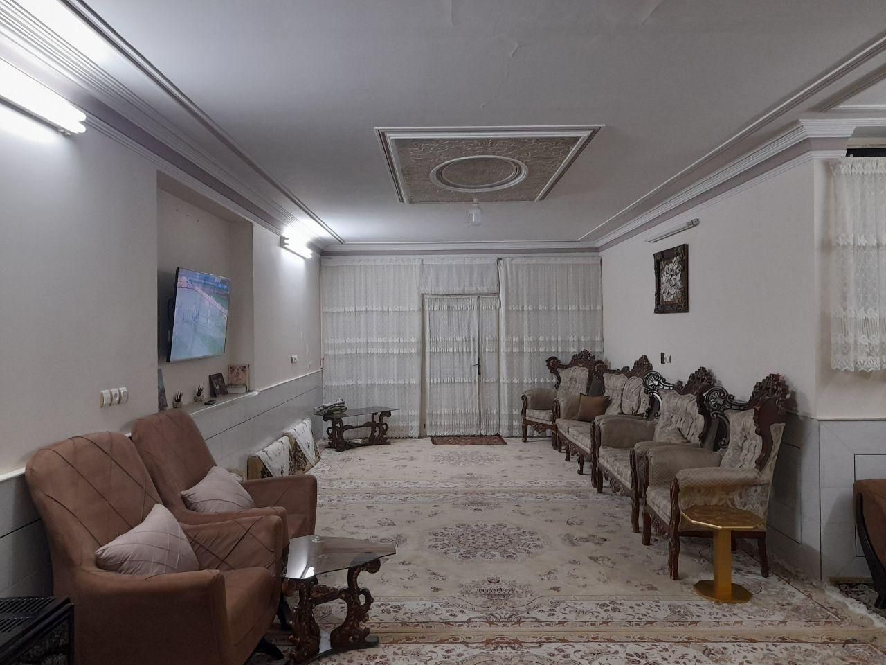 دو واحد سوییت تمیزو مرتب برای مسافران عزیز|اجارهٔ کوتاه‌مدت آپارتمان و سوئیت|کاشان, |دیوار