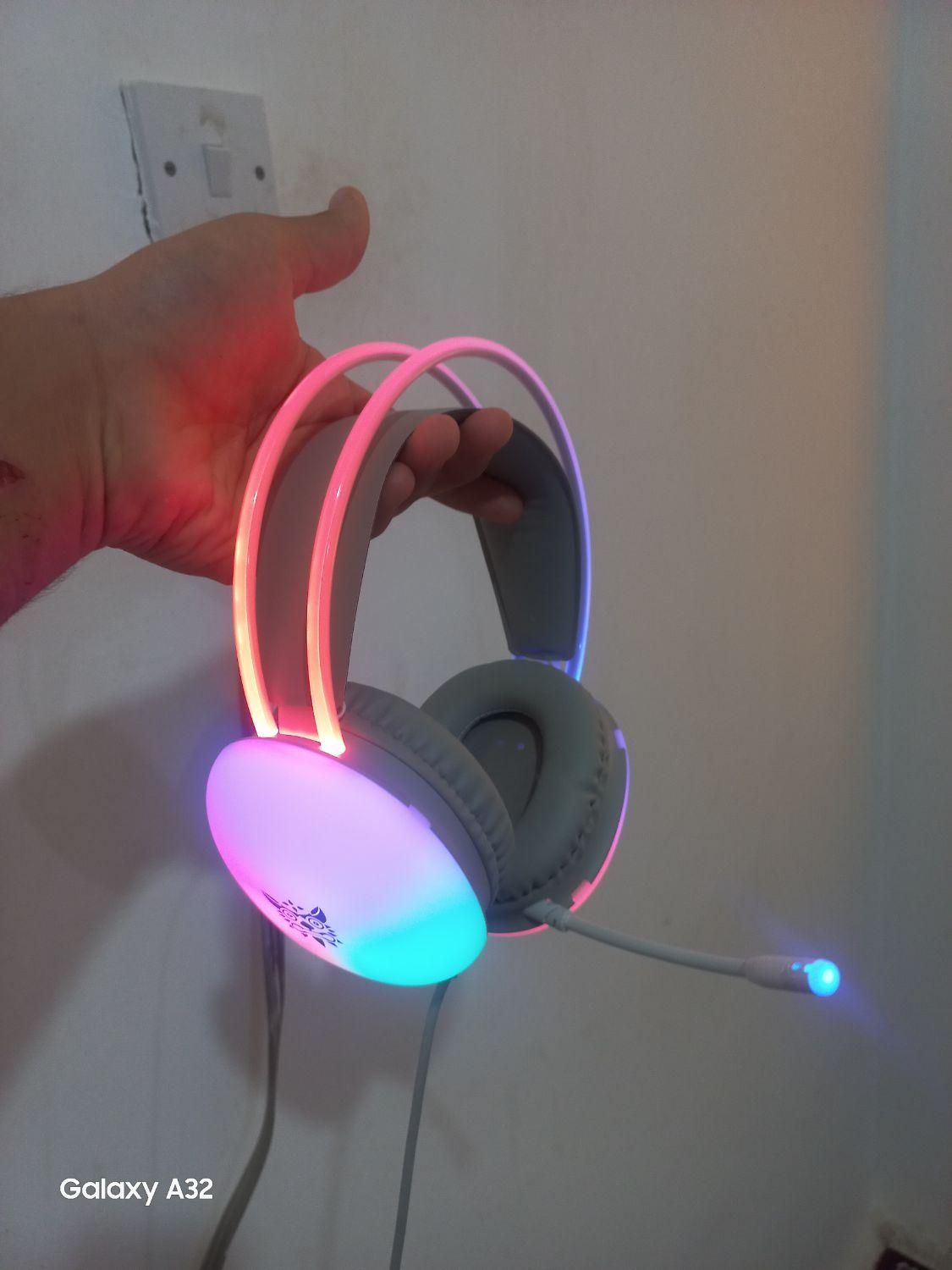 هدفون گیمینگ از برند اونیکوما تمام RGB|قطعات و لوازم جانبی رایانه|لامرد, |دیوار
