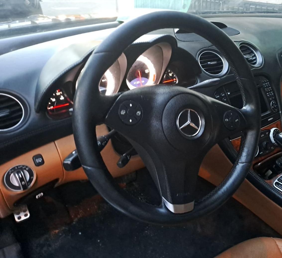 بنز کلاس SL SL350، مدل ۲۰۰۹ فول|خودرو سواری و وانت|تهران, تهرانپارس غربی|دیوار