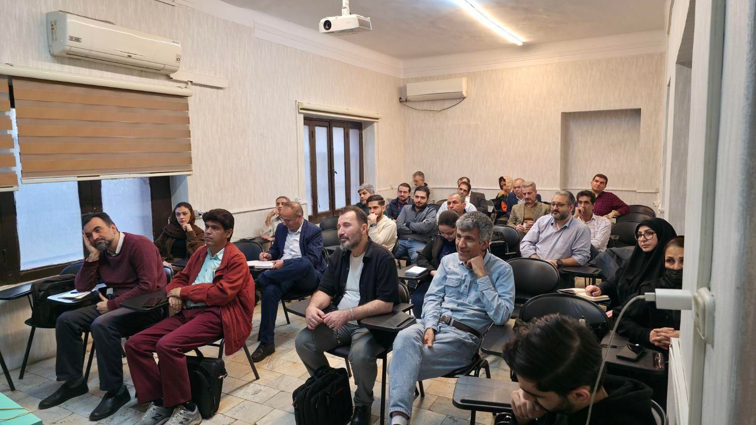 آموزش رایگان کسب درآمد دلاری از فارکس و ارزدیجیتال|خدمات آموزشی|تهران, میدان ولیعصر|دیوار