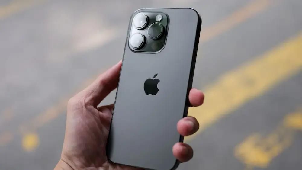 اپل iPhone 15 Pro Max با حافظهٔ ۲۵۶ گیگابایت|موبایل|محمدشهر, |دیوار