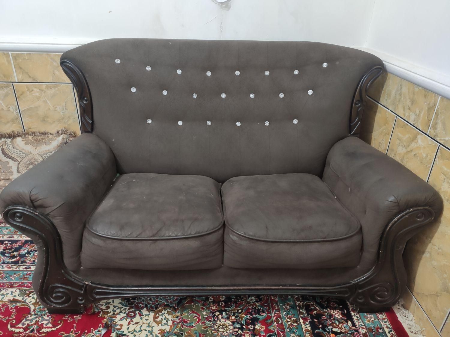 فروش دو عدد مبل|مبلمان خانگی و میز عسلی|بندر کنگان, |دیوار