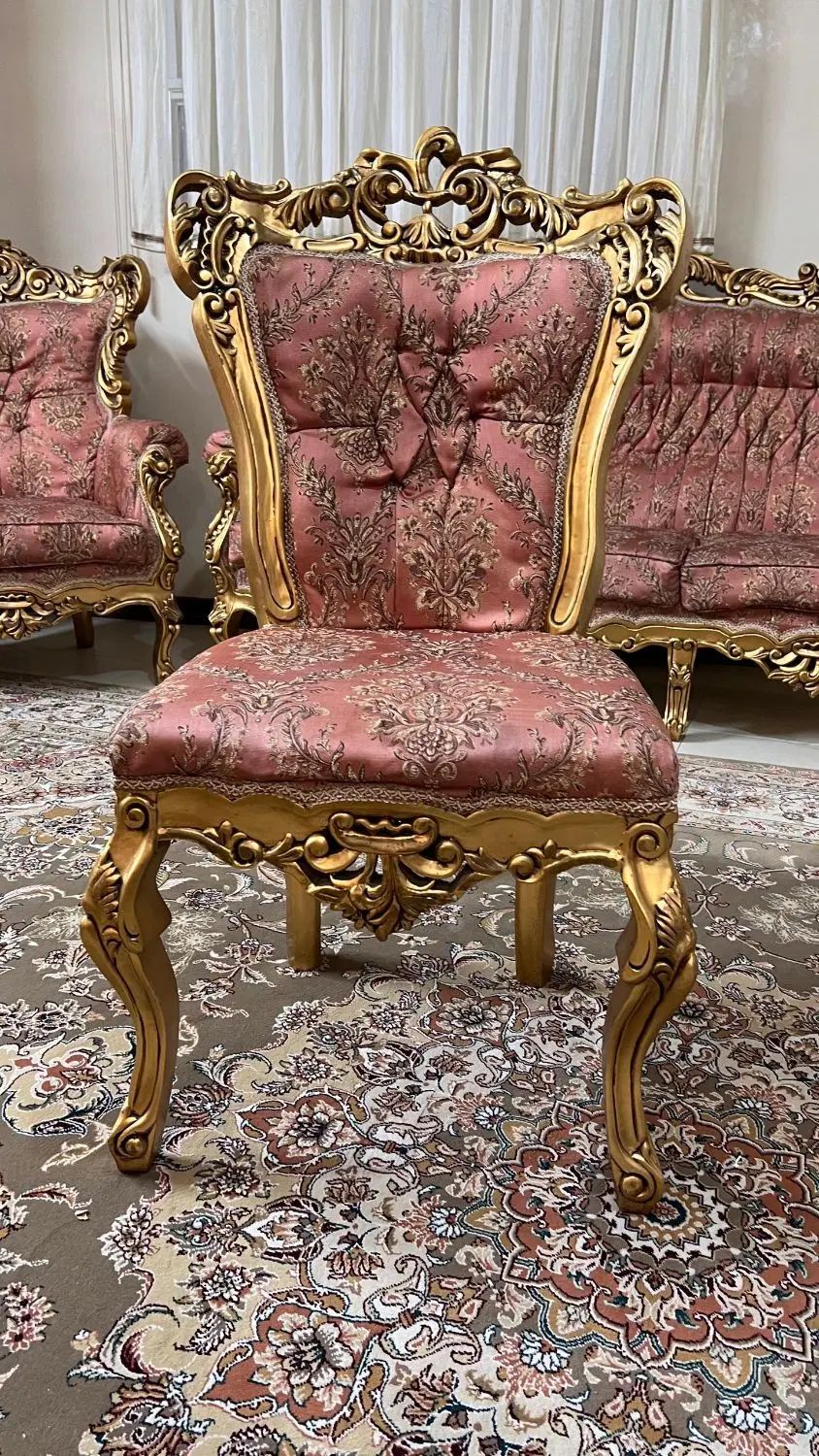 مبلمان ۹نفره و میز ناهار خوری ۶نفره و ویترین سالم|مبلمان خانگی و میز عسلی|اصفهان, لنبان|دیوار