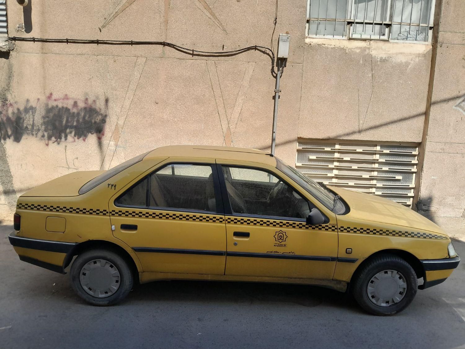 پژو 405 GLX - دوگانه سوز CNG، مدل ۱۳۹۶|خودرو سواری و وانت|مشهد, هفده شهریور|دیوار